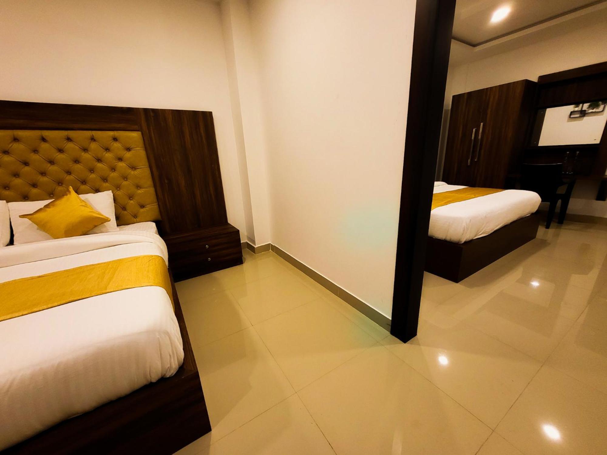 Thejaswini Residency Cheruvathur Nīleshwar Exterior foto